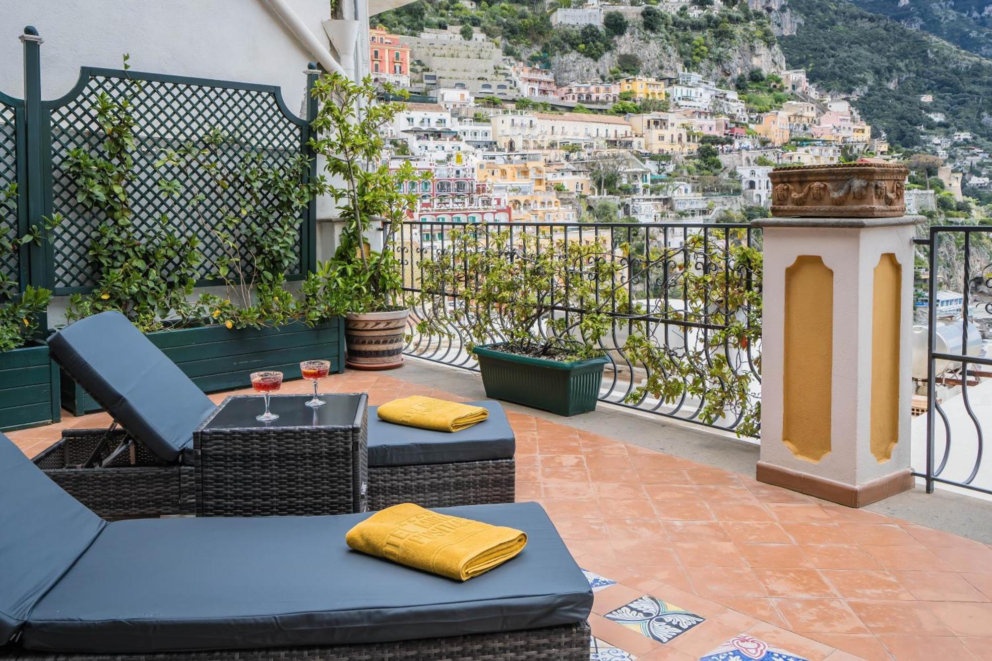 Hotel Miramare Positano Exteriör bild