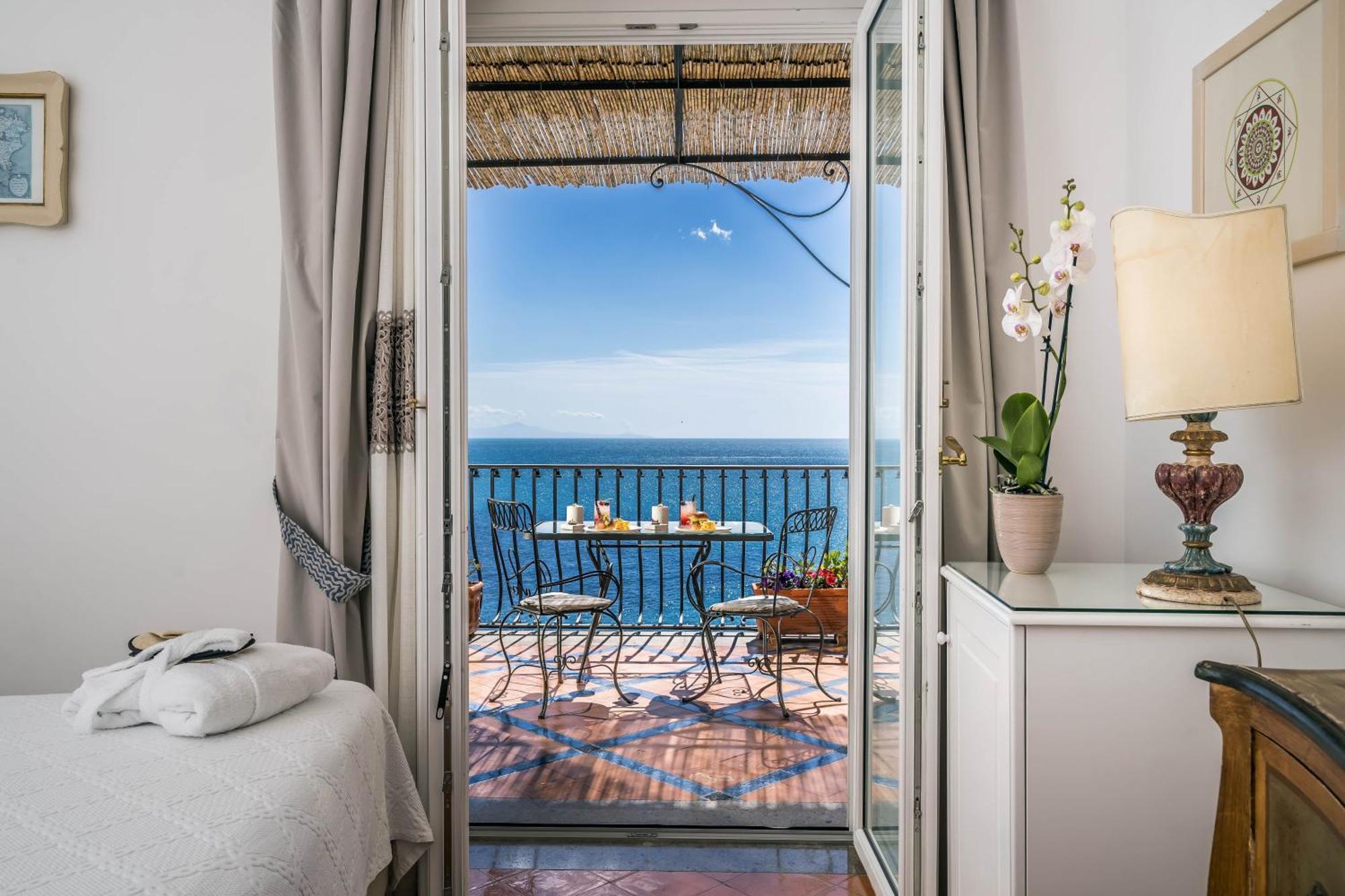 Hotel Miramare Positano Exteriör bild